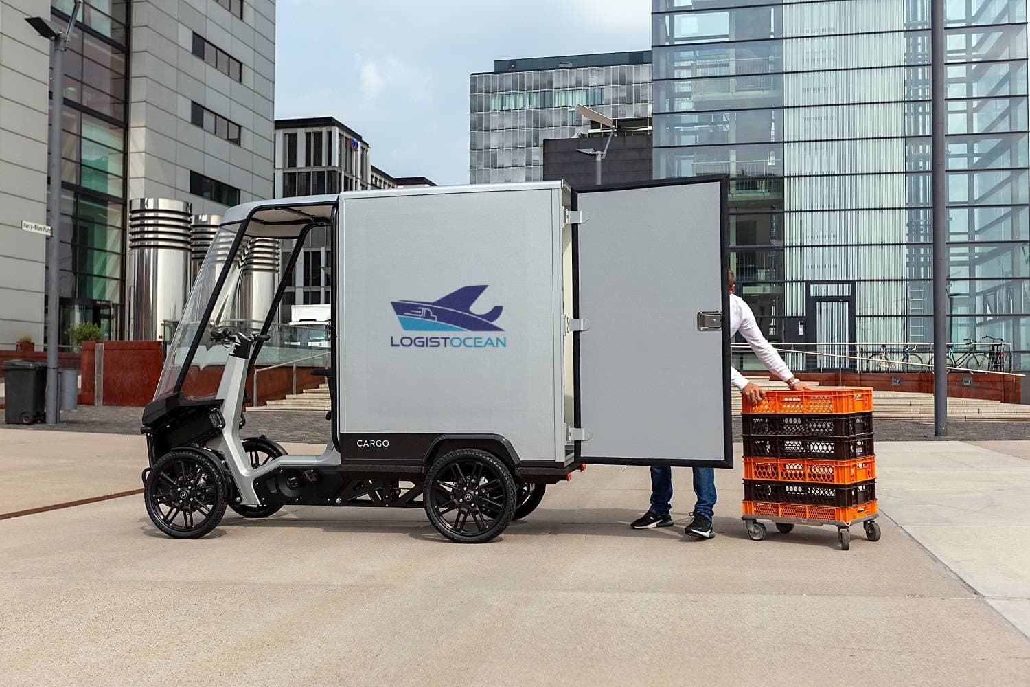 Delivery service illustration